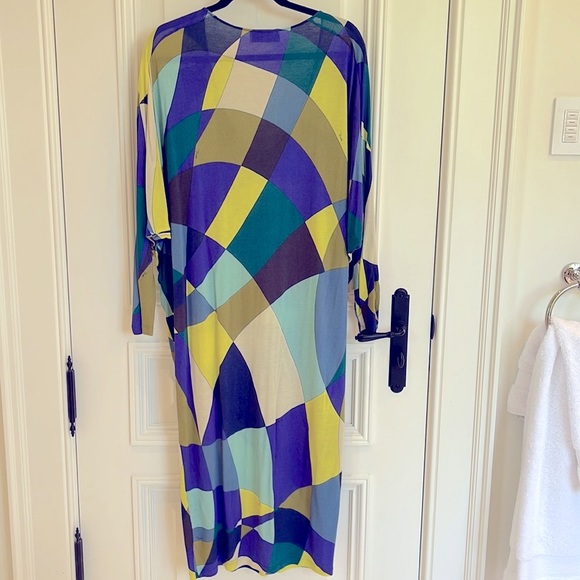 Emilio Pucci dress size 14.  100% viscose - Picture 5 of 7
